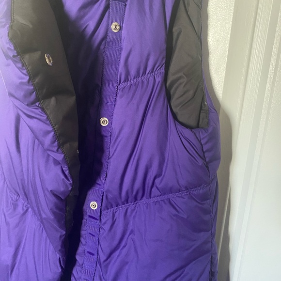 Ivviva vest in excellent worn twice condition - Picture 4 of 5